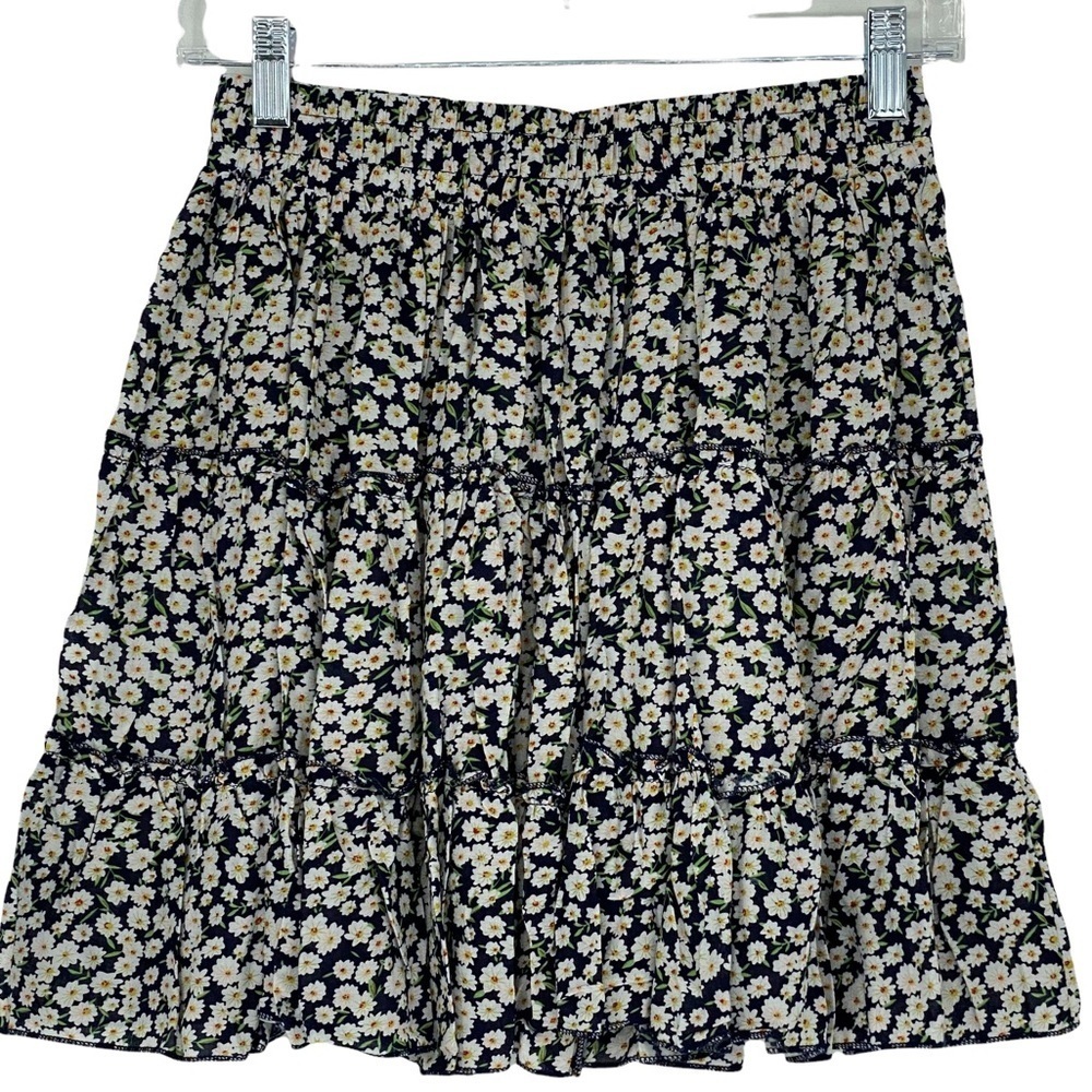 NWT Yibock black & white floral print full mini skirt, M